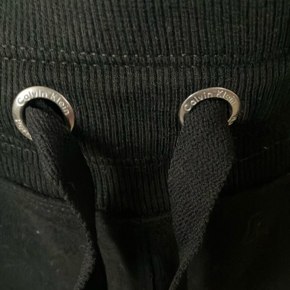 Calvin Klein Performance: Black Drawstring Wide Leg Pants- XXL - Picture 5 of 15